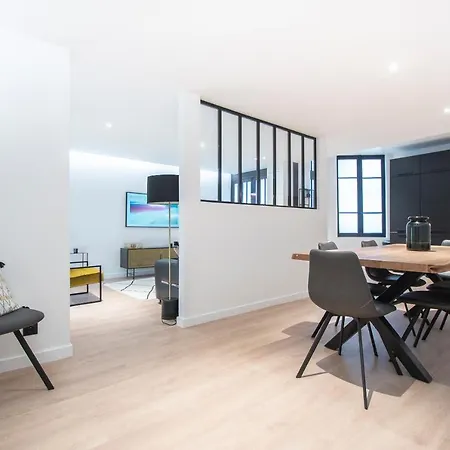 Aparthotel Dreamyflat - Eiffel Tower Ll *